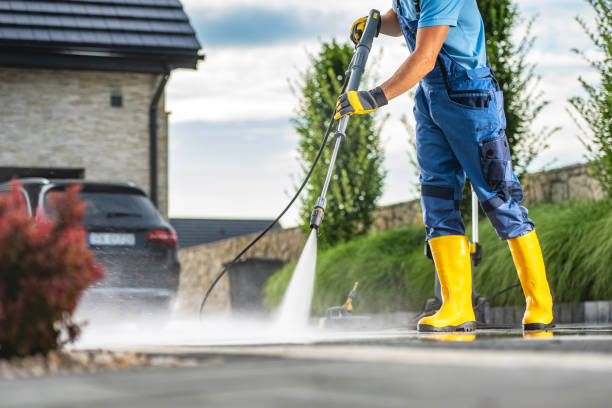 La Vernia, TX Pressure Washing Services Company